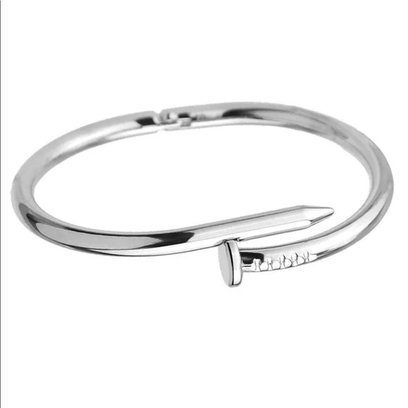 New Item✨ Nail Cuff Bracelet 😍 - Picture 7 of 8